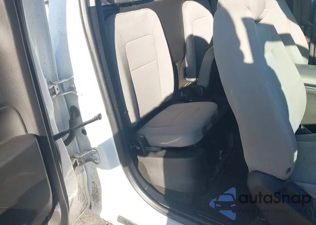 1GCHSBEA1G1241953: 43647630