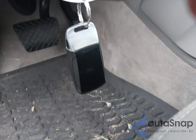 WA1AHAF76KD015762: 43647671