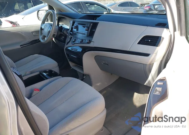 5TDKK3DC1CS222881: 43647683