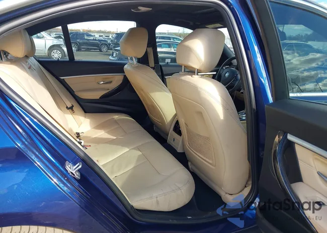 WBA8E1C50JA756633: 43647739