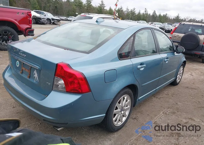 YV1MS672X82384000: 43647002