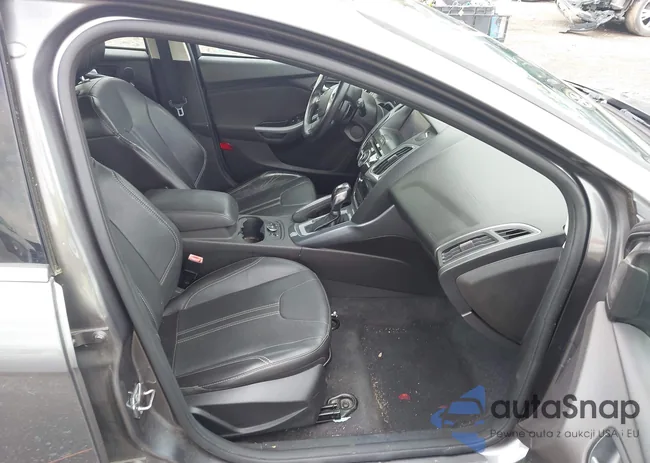 1FADP3N25DL282834: 43647044