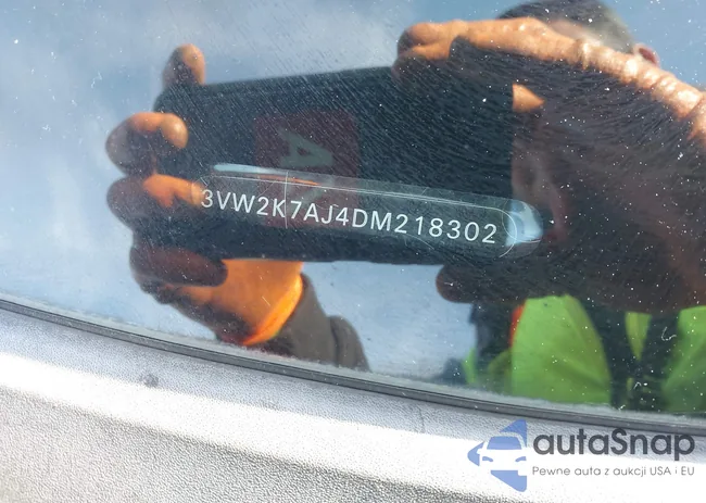 3VW2K7AJ4DM218302: 43647085