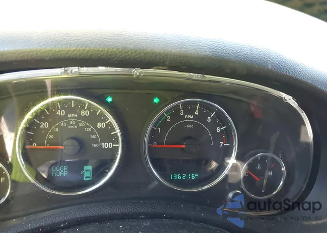 1C4BJWEG4GL290542: 43647185