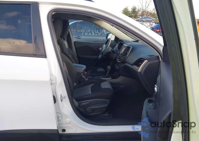 1C4PJLAB7GW311803: 43648269