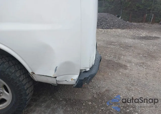 1GCFG15X351177516: 43648394