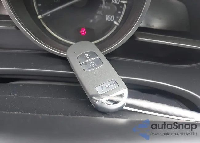 3MZBN1U75HM102617: 43648448