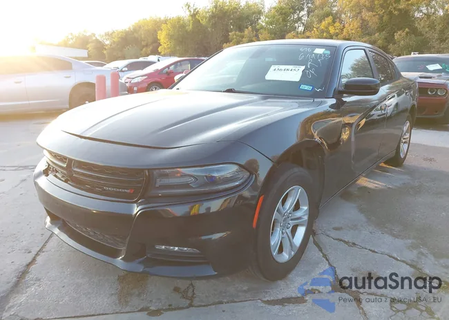 2C3CDXHG8FH915828: 43648452