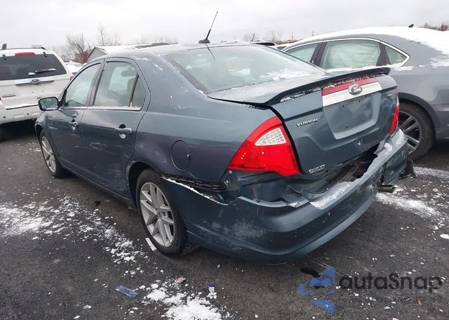 3FAHP0JA4CR104927: 43648471