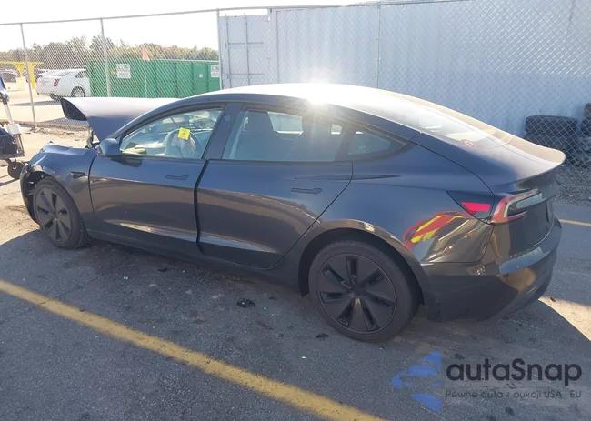 5YJ3E1EAXSF902178: 43648473