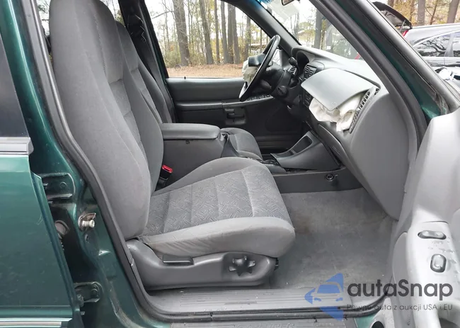 1FMZU83P91ZA60435: 43648533