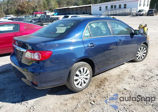 2T1BU4EE7DC088582: 43648549