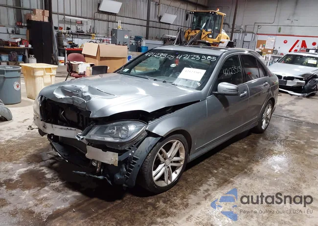 WDDGF8AB7EG206836: 43648558