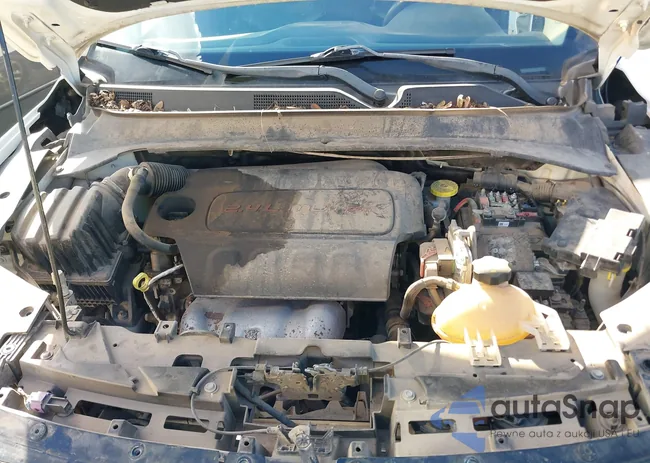 3C4NJDBB6JT177374: 43648575