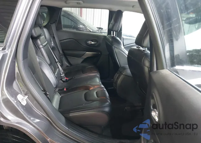 1C4PJLLB2KD248207: 43648620