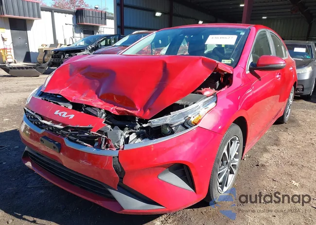 3KPF24AD3NE467909: 43648627