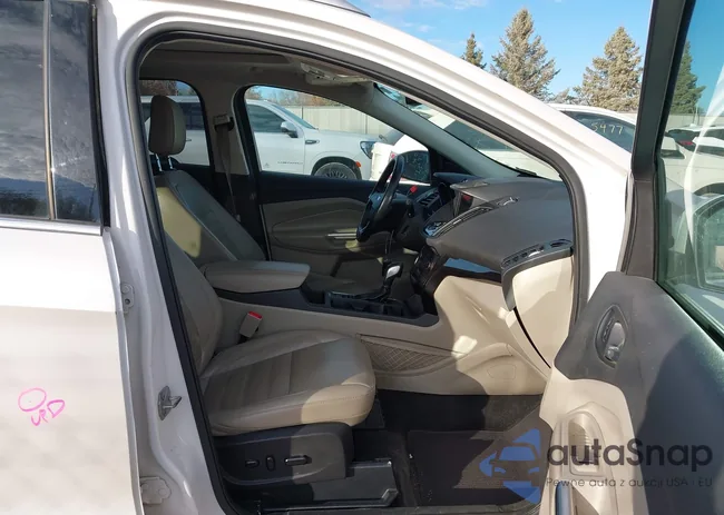 1FMCU9J93JUD48013: 43648665