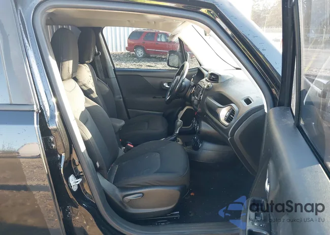 ZACCJBBTXFPC27826: 43648706