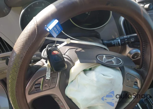 KM8JU3ACXCU421378: 43648752