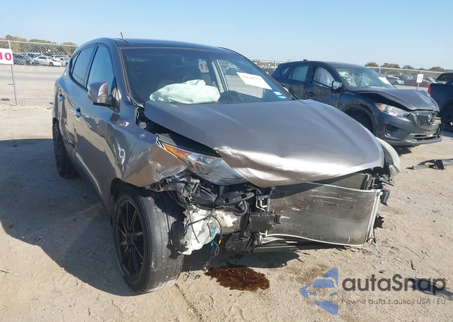 KM8JU3ACXCU421378: 43648752