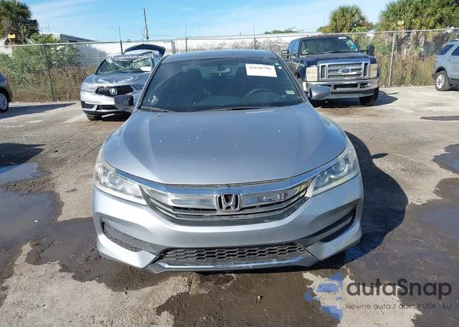 1HGCR2F51HA256995: 43648786