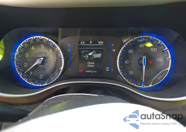 2C4RC1BG3JR120073: 43647791