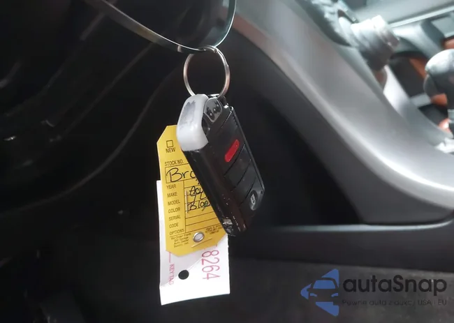 19UUA9F58AA008737: 43648069