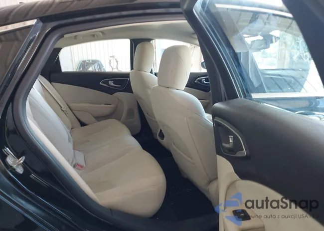 1C3CCCAB2FN639017: 43648098