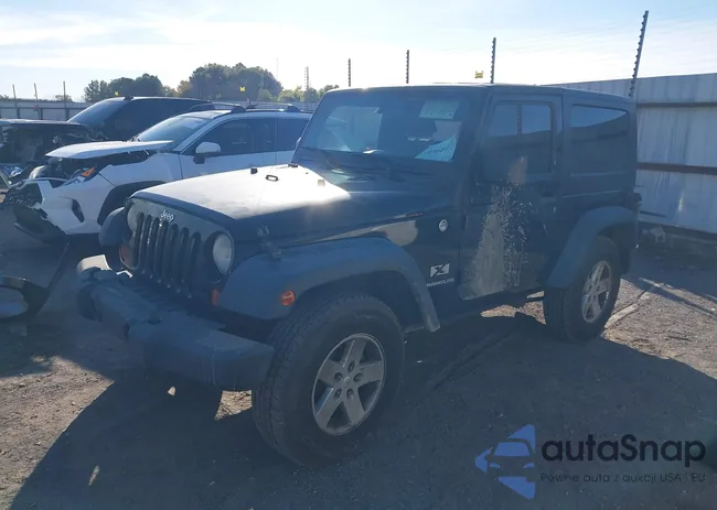 1J4FA24199L710302: 43649221