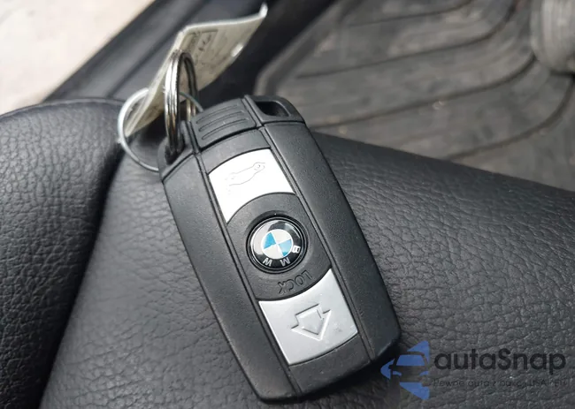 WBAVL1C55FVY28192: 43649246