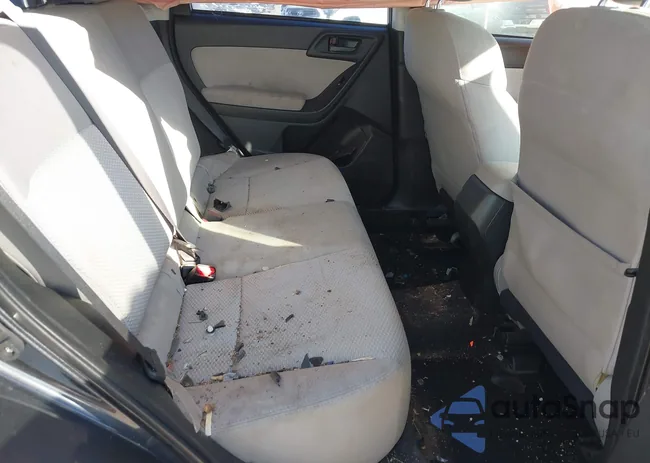 JF2SJABC1FH557627: 43649336