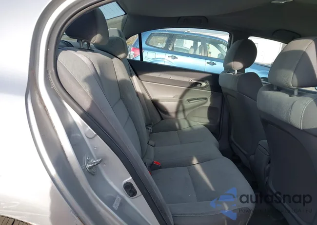 2HGFA1F51BH302946: 43649386