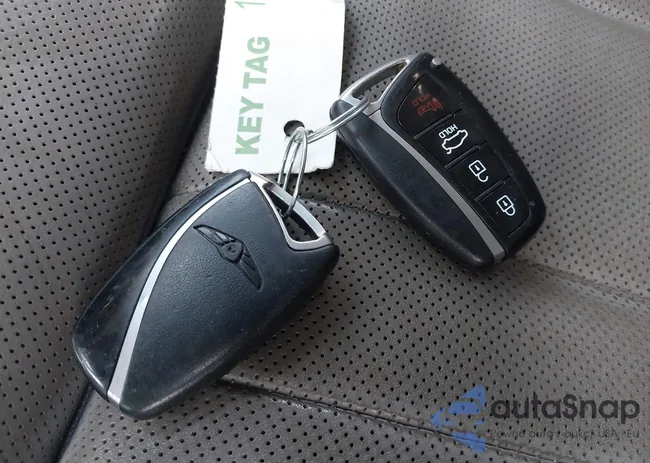 KMHGN4JE8FU097897: 43649431