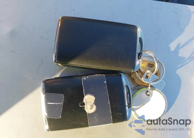 JM3KFBCM8M1499963: 43649443