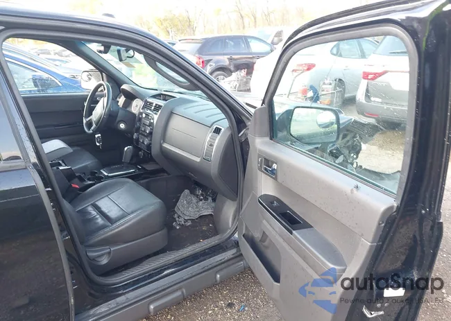 1FMCU9EG3CKB39832: 43649482