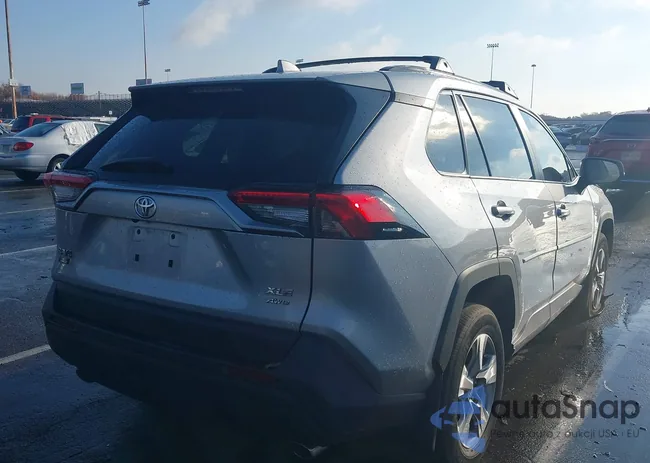 2T3P1RFV7NC323338: 43649550