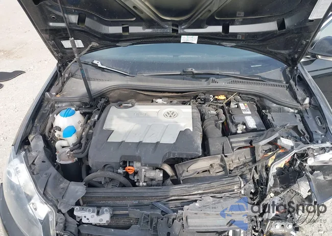 3VWPL7AJ8DM692353: 43649587