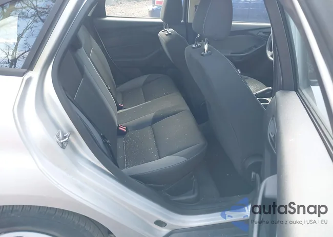 1FADP3E23DL122760: 43649604