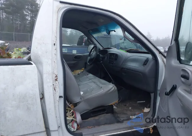 3FTZF1729YMA42842: 43649643