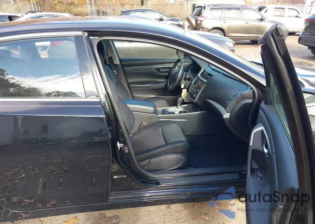 1N4AL3AP5HC145706: 43649684