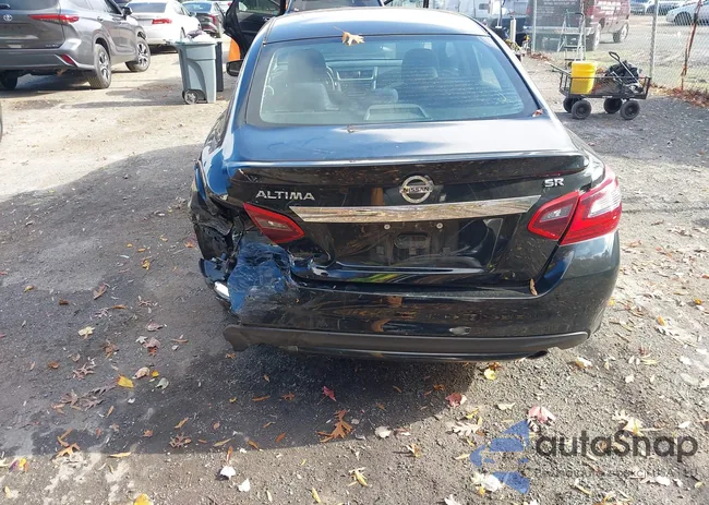 1N4AL3AP5HC145706: 43649684