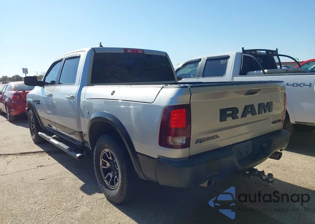 1C6RR7YT0HS689582: 43648795