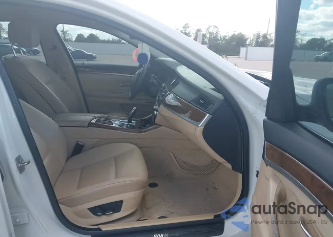 WBAXG5C5XCDX04022: 43648860