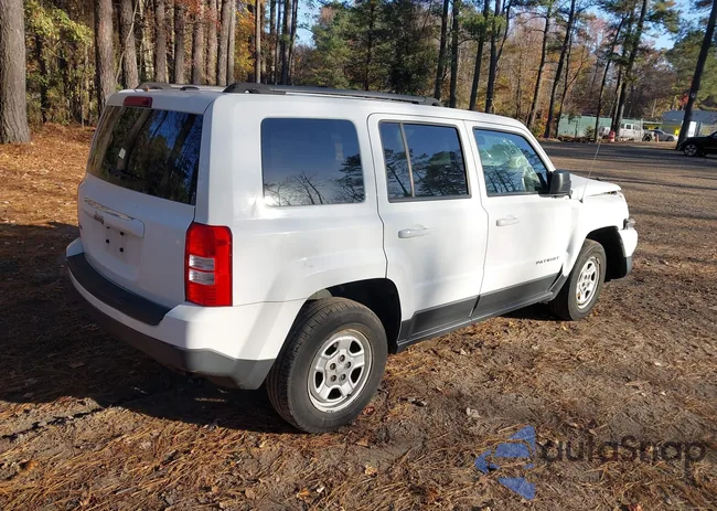 1C4NJRBB1GD772015: 43648879