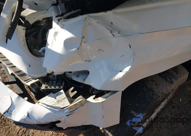 1C4NJRBB1GD772015: 43648879