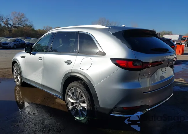 JM3KKDHD8R1129765: 43649117