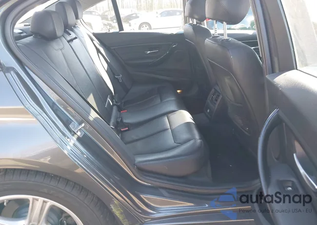 WBA3B5G55FNS19938: 43649143