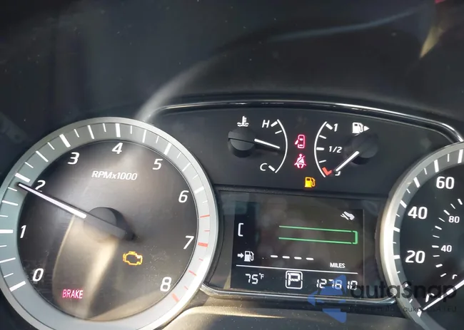 3N1AB7AP4FL676873: 43649168