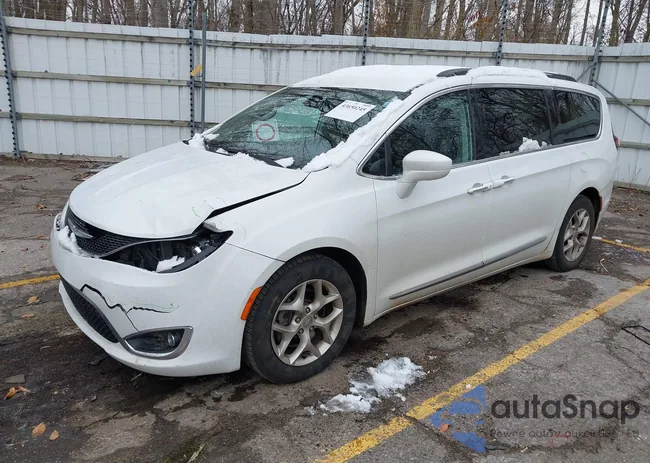 2C4RC1BG0HR794921: 43650245