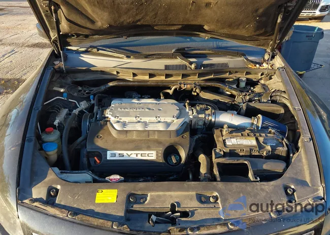 1HGCS21838A012075: 43650252